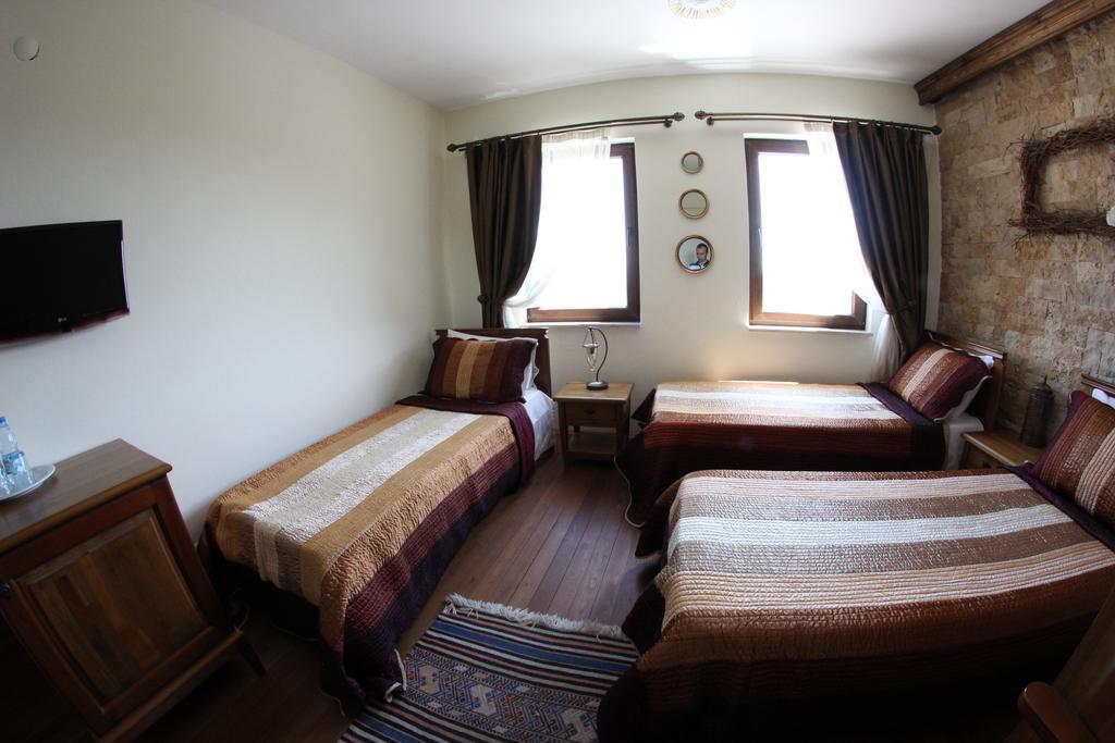 בוזקאדה Alesta Hotel מראה חיצוני תמונה