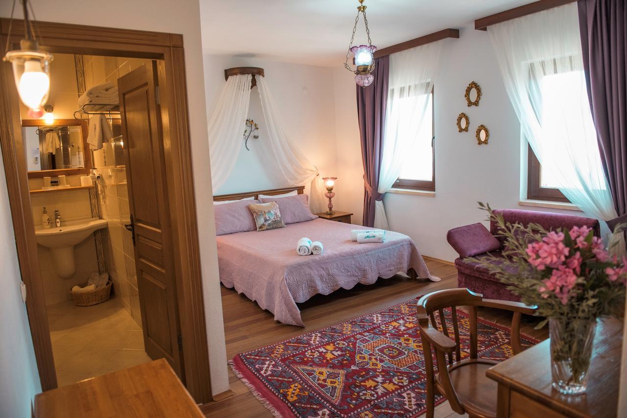 בוזקאדה Alesta Hotel מראה חיצוני תמונה