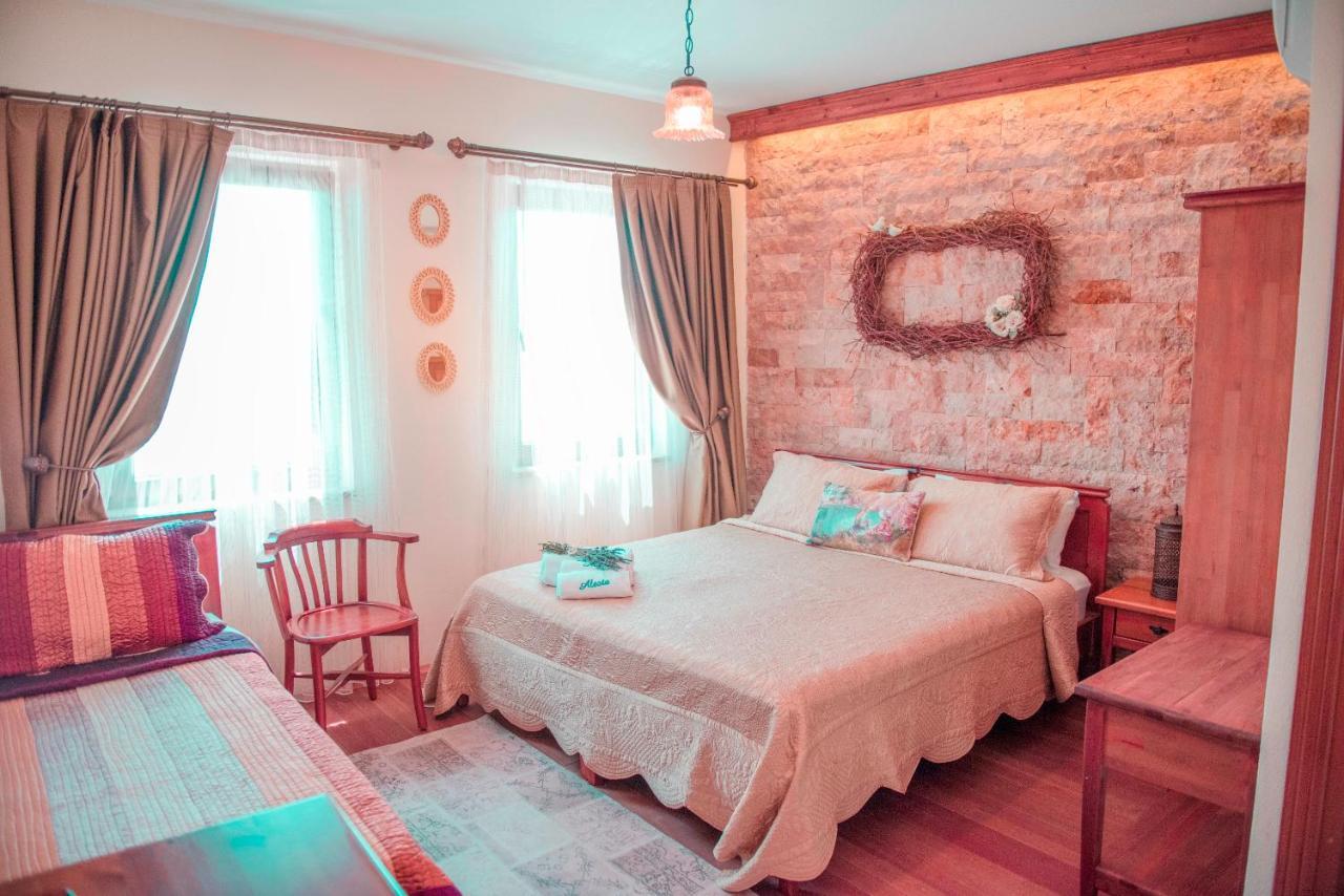 בוזקאדה Alesta Hotel מראה חיצוני תמונה